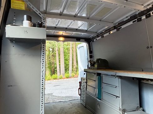 Used 2020 Mercedes-Benz Sprinter 2500 image 15