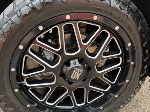 Used 2019 GMC Sierra 1500 SLT w/ SLT Premium Plus Package image 22