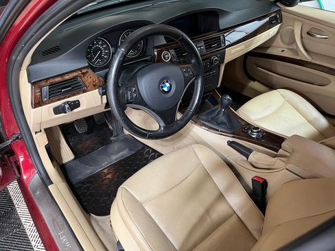 Used 2012 BMW 328i xDrive Wagon AWD/4WD image 15