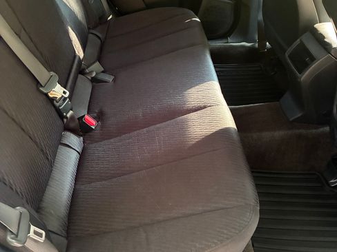 Used 2011 Subaru Outback 2.5i AWD/4WD image 6