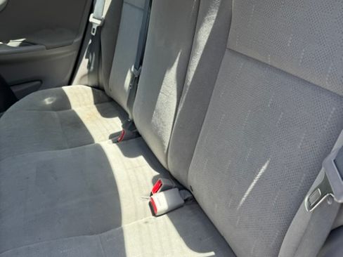 Used 2013 Toyota Corolla L FWD image 13