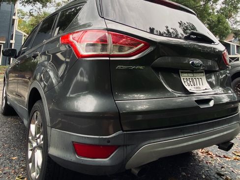 Used 2015 Ford Escape SE w/ Equipment Group 201A AWD/4WD image 8