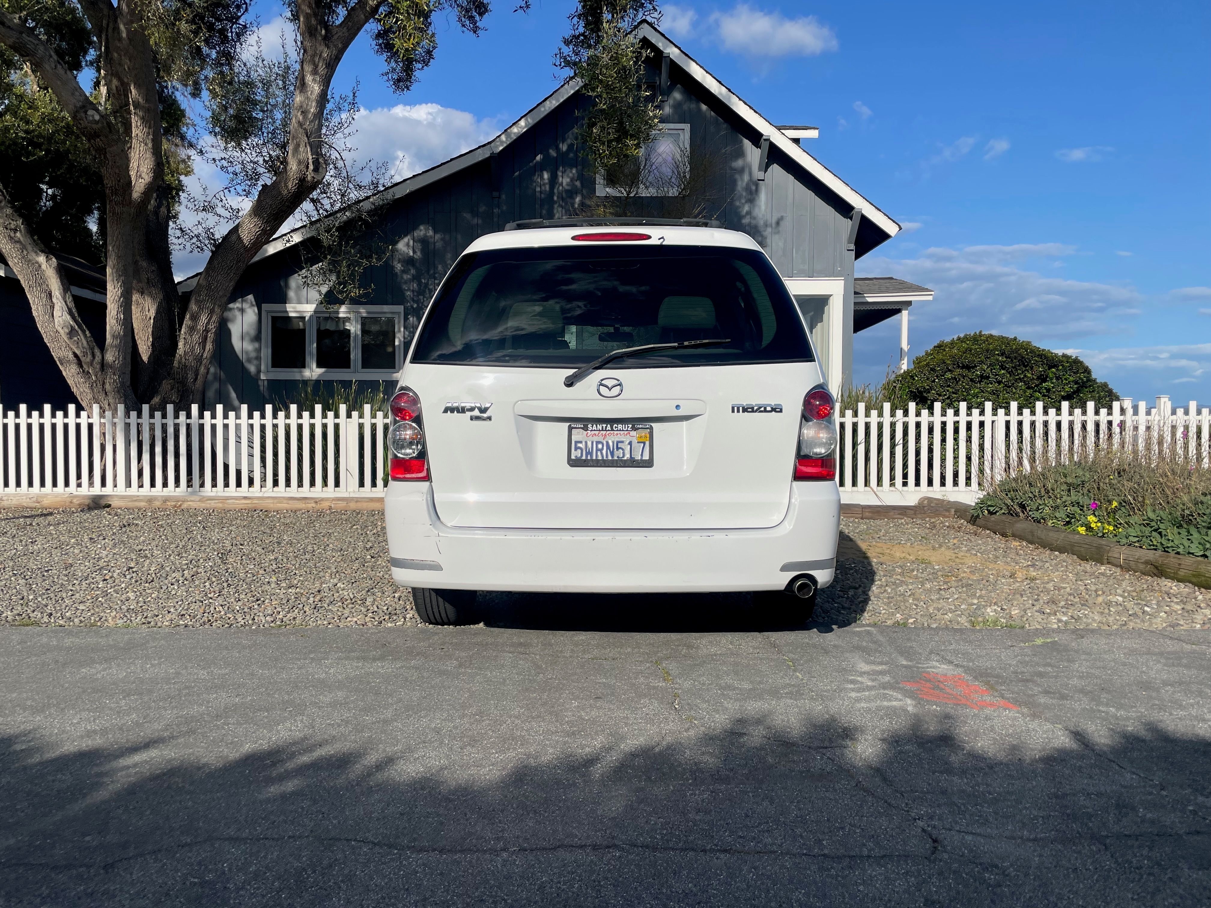 Used 2006 MAZDA MPV LX w/ LX Plus Pkg FWD image 4