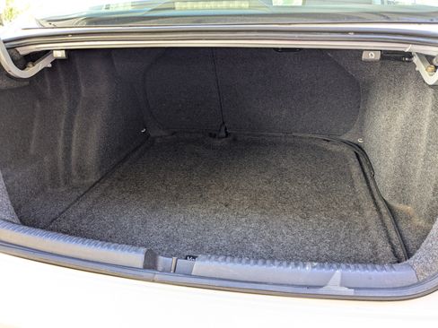 Used 2017 Volkswagen Jetta S image 9