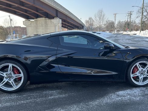Used 2023 Chevrolet Corvette Stingray Coupe w/ 1LT image 10
