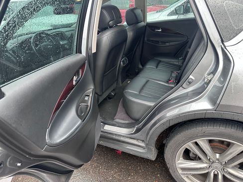 Used 2014 INFINITI QX50 Journey w/ Premium Package image 2