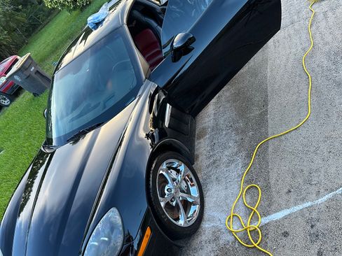 Used 2011 Chevrolet Corvette Grand Sport w/ Preferred Equipment Group image 6