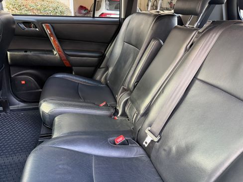 Used 2012 Toyota Highlander Limited image 14