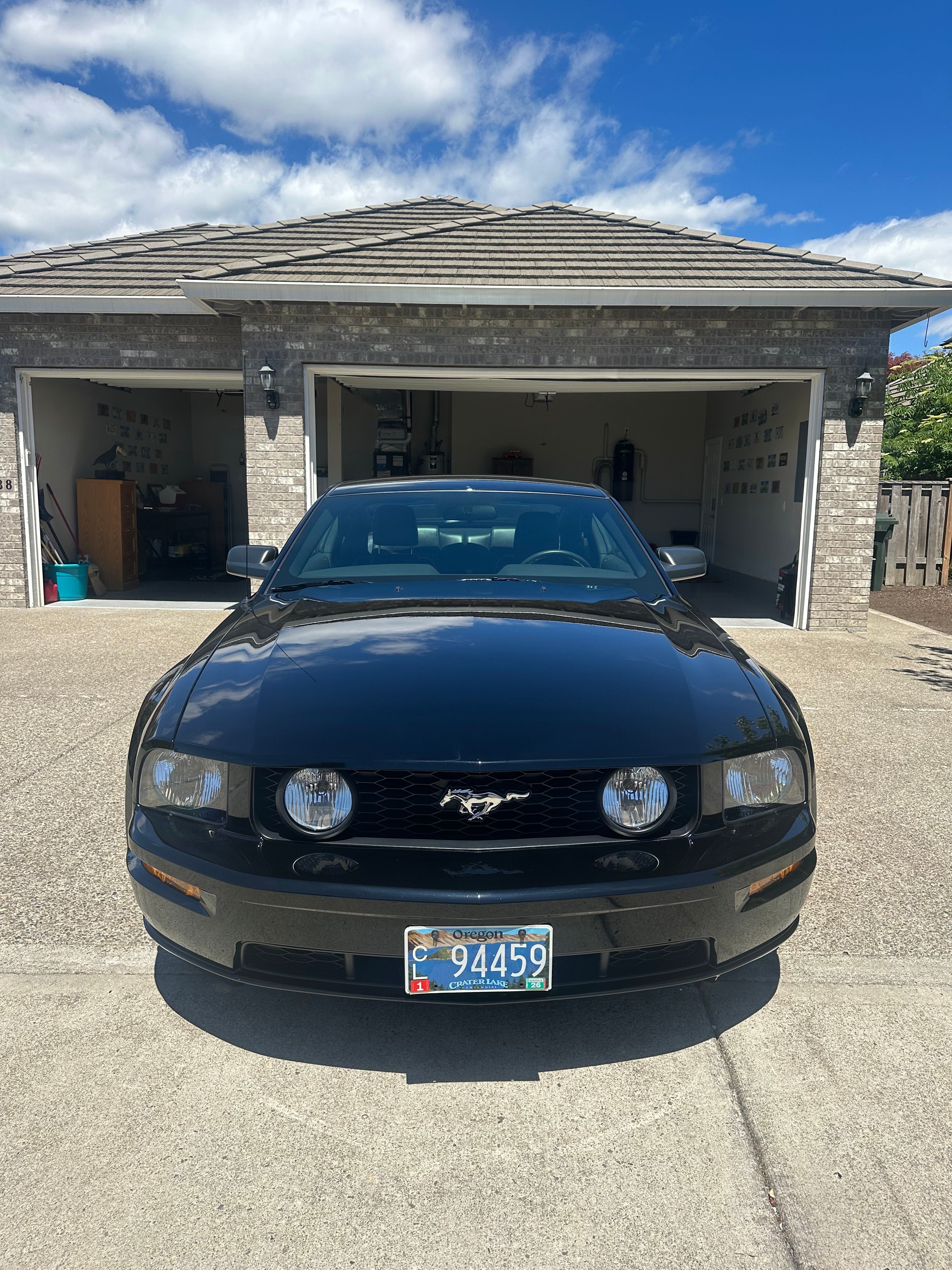Used 2005 Ford Mustang GT Premium RWD image 6