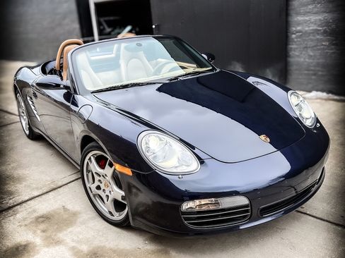 Used 2008 Porsche Boxster S image 2