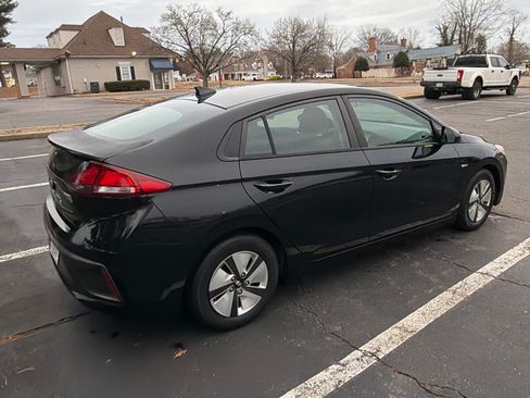 Used 2019 Hyundai Ioniq Blue image 6