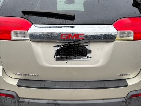 Used 2013 GMC Terrain SLE image 10