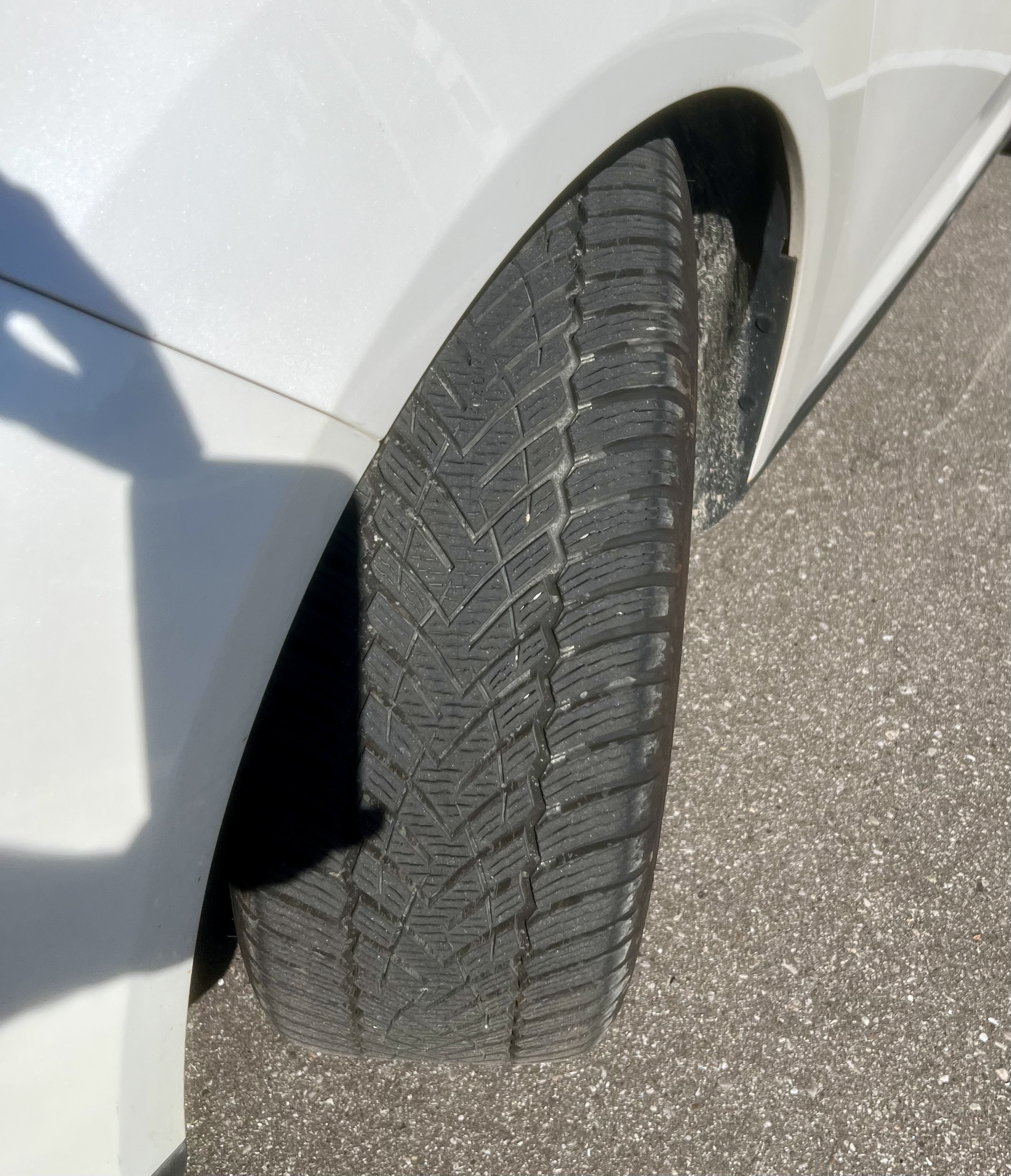 Used 2012 Ford Focus Titanium FWD image 13