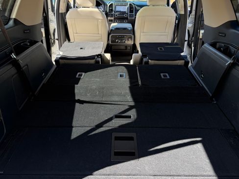 Used 2020 Ford Expedition Max Platinum AWD/4WD image 13