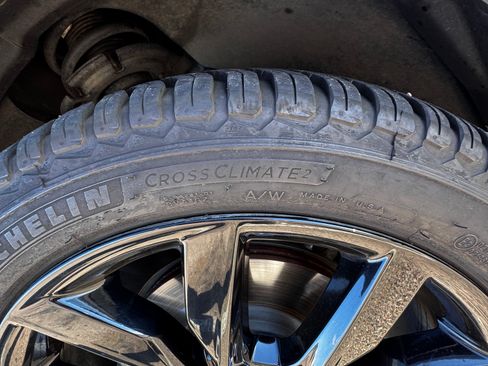 Used 2017 Ford Escape Titanium image 17