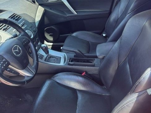 Used 2010 MAZDA MAZDA3 s Grand Touring FWD image 6