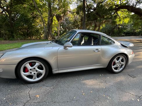 Used 1997 Porsche 911 4 Coupe image 9
