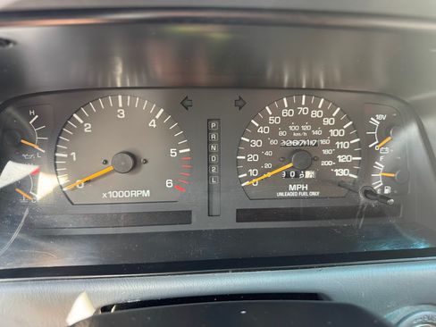 Used 1997 Toyota Land Cruiser image 30