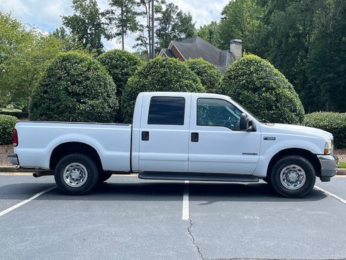 Used 2002 Ford F250 2WD Crew Cab Super Duty image 4