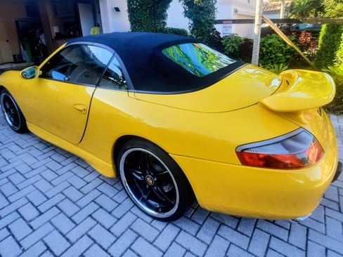 Used 2001 Porsche 911 Cabriolet 2D image 5