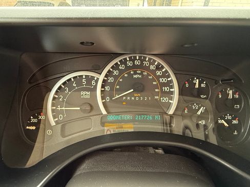 Used 2006 HUMMER H2 image 9