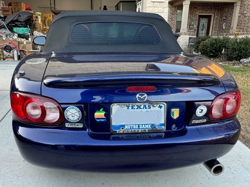 Used 2003 MAZDA MX-5 Miata LS image 15