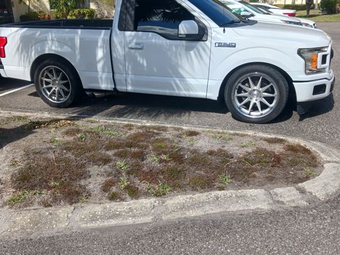 Used 2020 Ford F150 XL w/ Equipment Group 101A Mid image 1