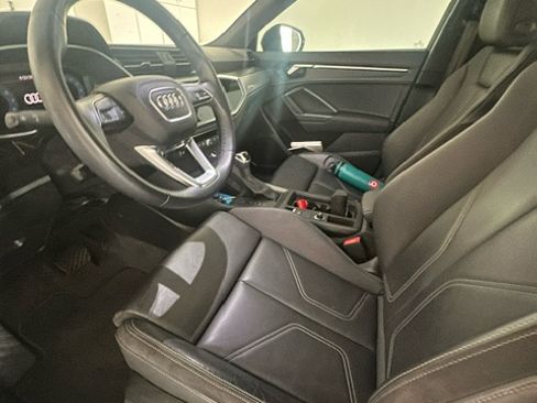 Used 2023 Audi Q3 2.0T Premium AWD/4WD image 6