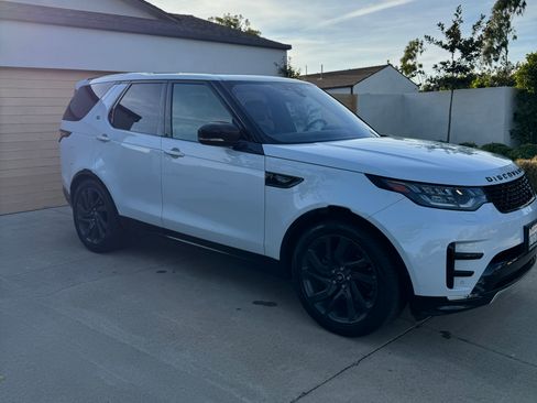Used 2019 Land Rover Discovery HSE Luxury image 16