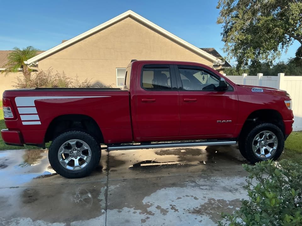 Used 2019 RAM 1500 Big Horn AWD/4WD image 5