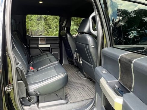 Used 2022 Ford F350 Lariat w/ Lariat Ultimate Package image 12