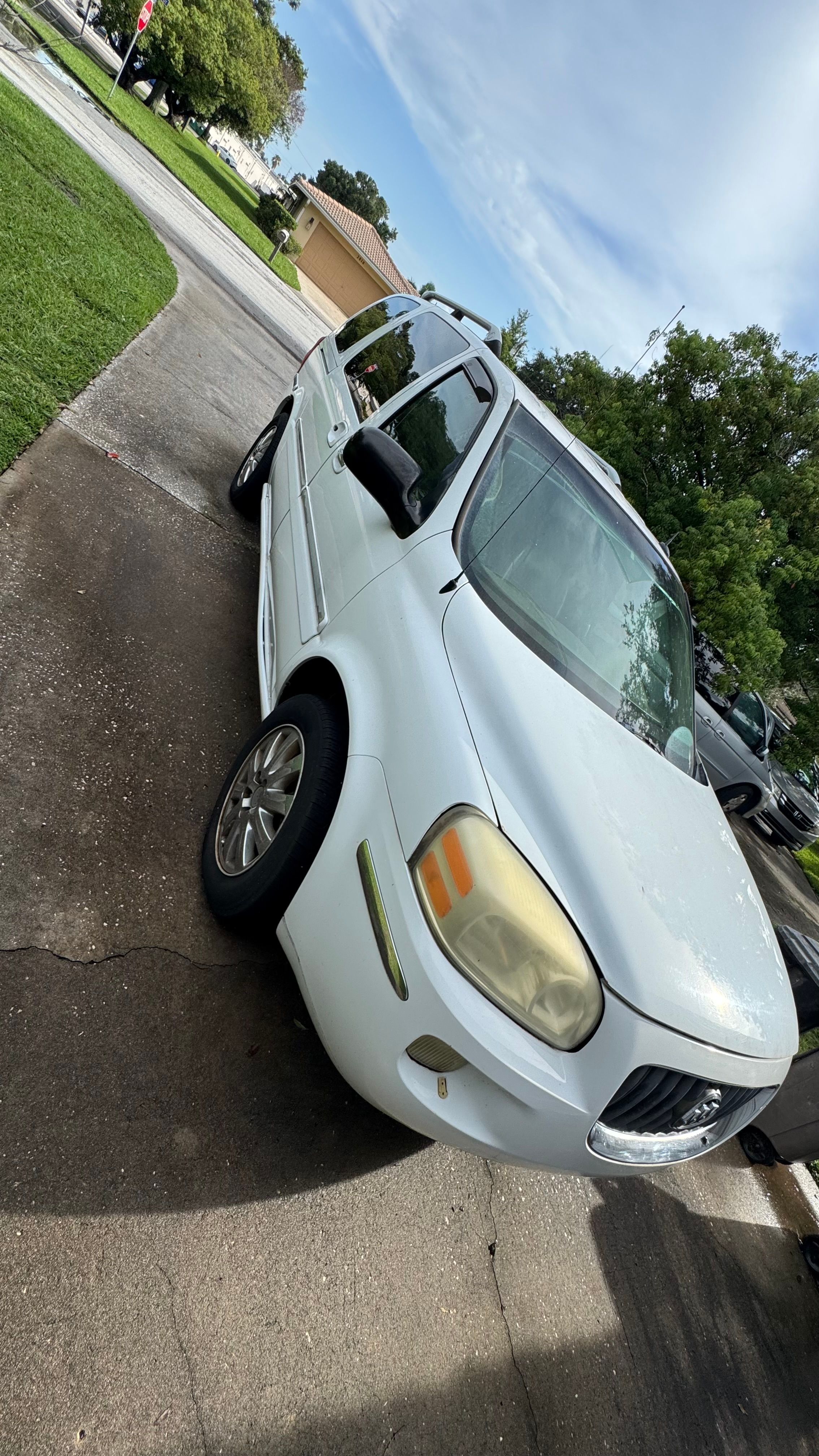 Used 2005 Buick Terraza CXL FWD image 18