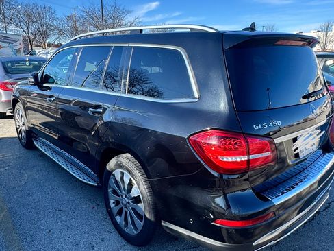 Used 2017 Mercedes-Benz GLS 450 4MATIC image 2