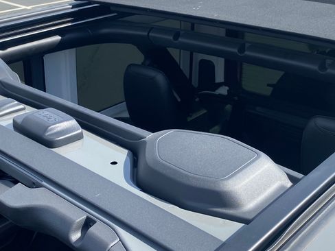 Used 2020 Jeep Wrangler Unlimited Rubicon image 25