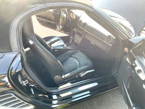 Used 2006 Porsche Boxster S image 4