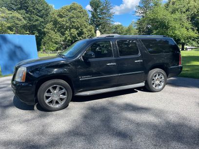 Used 2009 GMC Yukon XL Denali