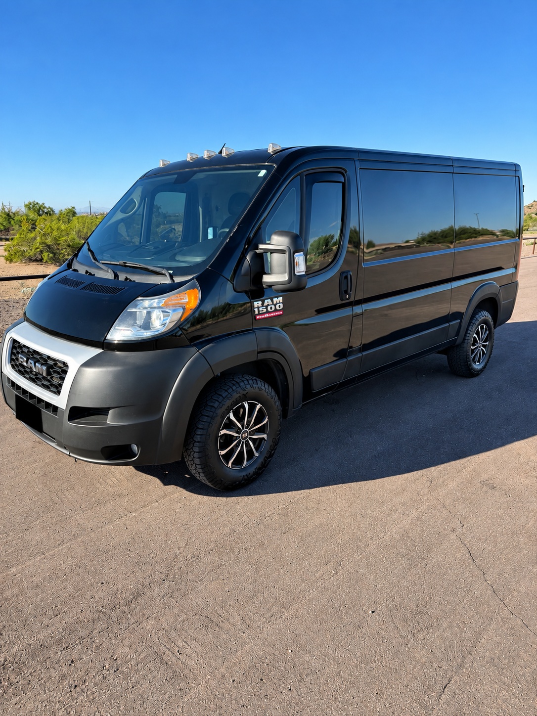 Used 2021 RAM ProMaster 1500 FWD image 1