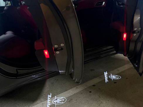 Used 2022 Maserati Ghibli Modena image 9