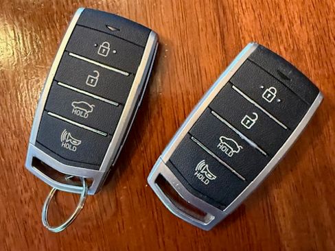 Used 2019 Genesis G70 2.0T Advanced w/ Sport Package image 30