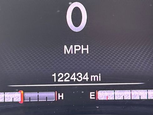 Used 2015 Jeep Renegade Trailhawk AWD/4WD image 30