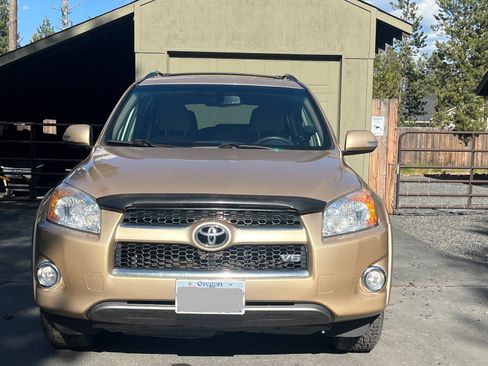 Used 2012 Toyota RAV4 Limited w/ Premium Plus Value Pkg AWD/4WD image 1
