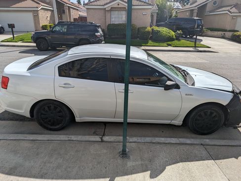 Used 2012 Mitsubishi Galant FE image 8