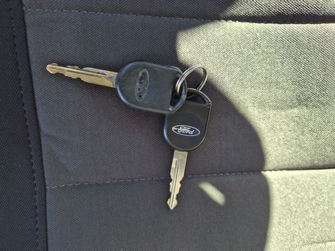 Used 2004 Ford Ranger XLT image 14