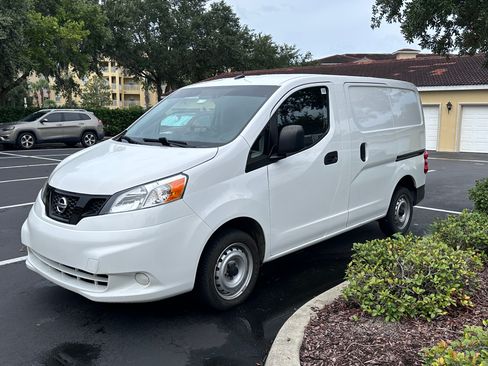 Used 2021 Nissan NV200 S w/ Back Door Glass Package FWD image 6