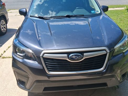 Used 2019 Subaru Forester Premium w/ All-Weather Package AWD/4WD image 11