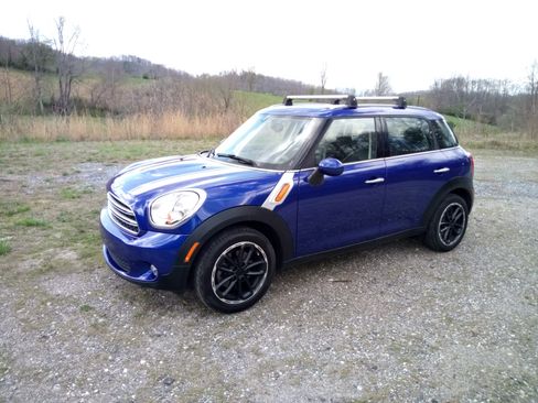 Used 2016 MINI Cooper Countryman image 1