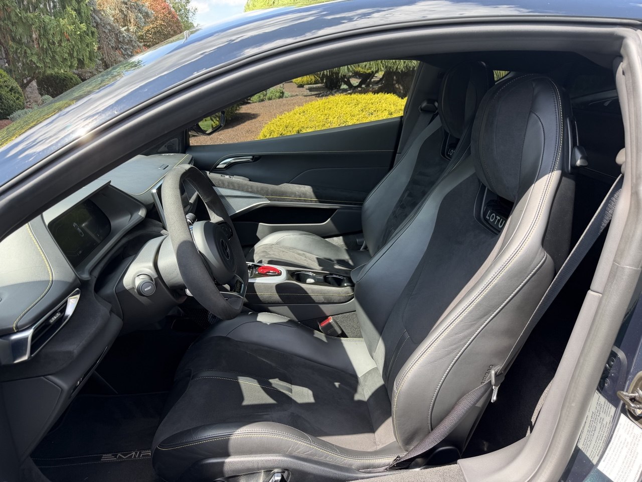 Used 2024 Lotus Emira First Edition RWD image 9
