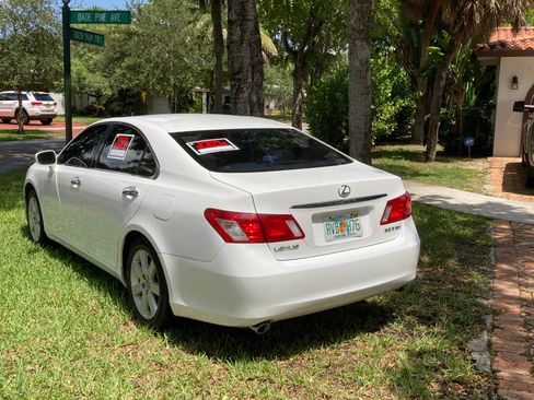 Used 2008 Lexus ES 350 w/ Premium Pkg image 2