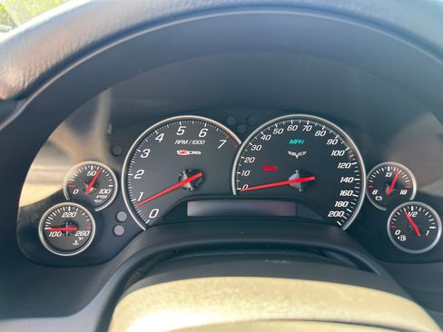 Used 2012 Chevrolet Corvette Z06 w/ 2LZ Preferred Equipment Group image 16