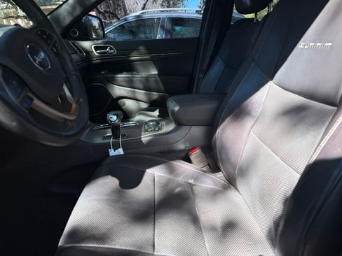 Used 2014 Jeep Grand Cherokee Summit AWD/4WD image 10